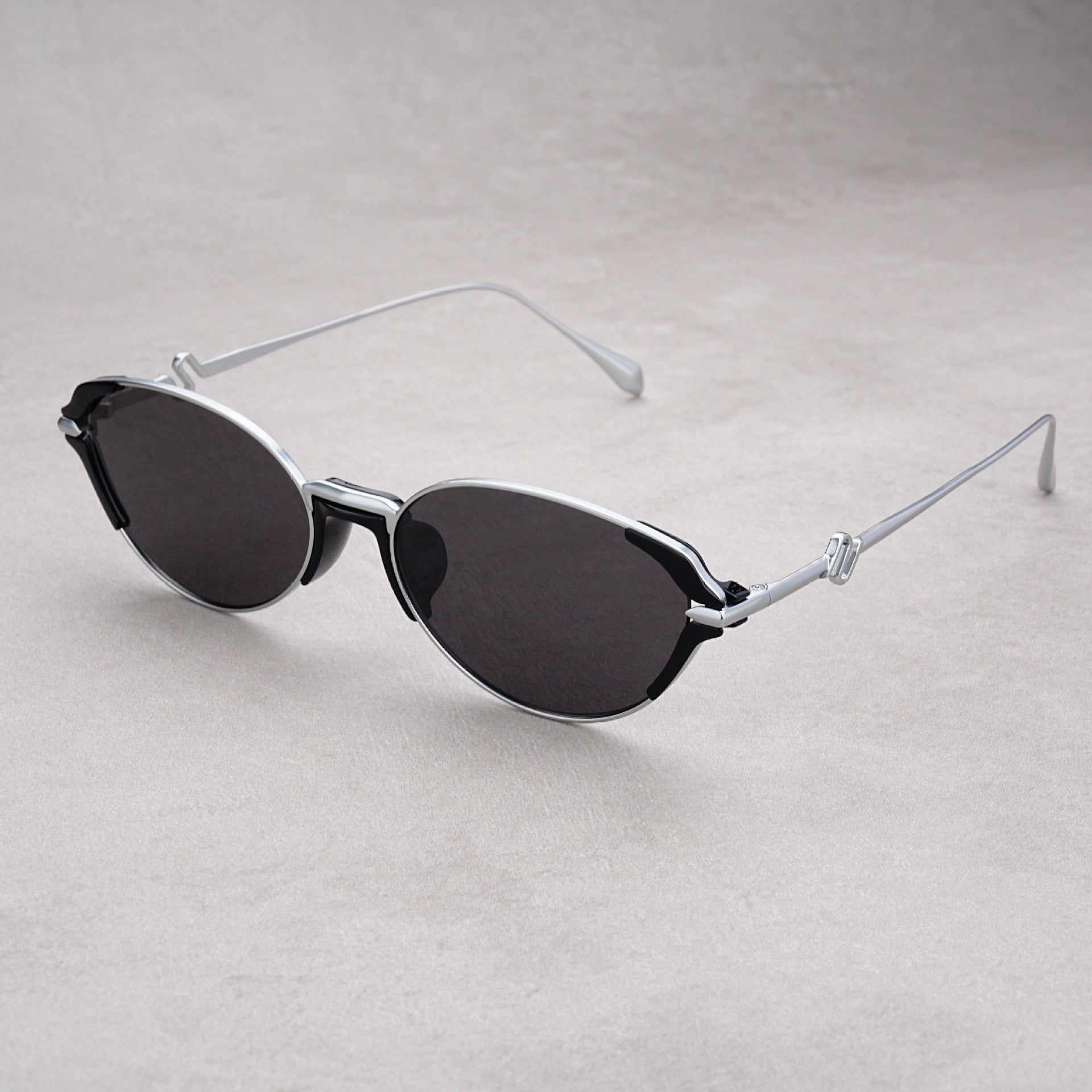 Golden Hour Oval Sunglasses